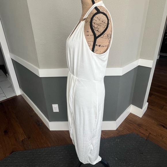 Bebe Asymmetrical Halter Neck Slinky Dress - Egret / M - Picture 10 of 16